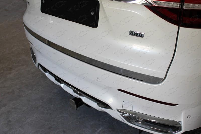 Накладка на заднюю дверь (лист зеркальный) для автомобиля HAVAL F7 2019- (1,5 л., 4WD) TCC Тюнинг арт. HAVF719-01