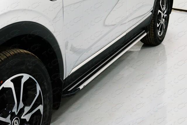 Пороги алюминиевые "Slim Line Silver" 1720 мм для автомобиля Renault Arkana 2019- TCC Тюнинг арт. RENARK19-21S