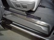 Накладки на пластиковые пороги задние (лист шлифованный с полосой) 2шт для автомобиля Hyundai Staria 2021-,TCC Тюнинг ,арт. HYUNSTARI21-08