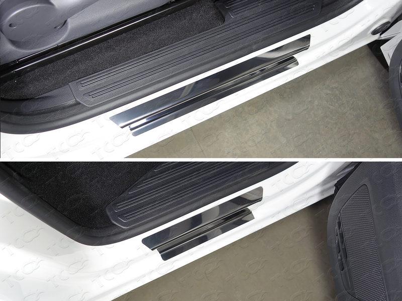 Накладки на пороги (лист зеркальный) для автомобиля Volkswagen Amarok 2016-