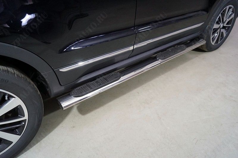 Пороги овальные с накладкой 120х60 мм Changan CS55 2WD 1.5T 2022- арт. CHANCS5522-11