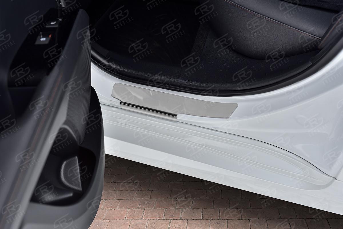 TOYOTA CAMRY 2018-н.в. Накладки на пороги RUSSTAL (нерж., зеркало) TOYCAM18-01