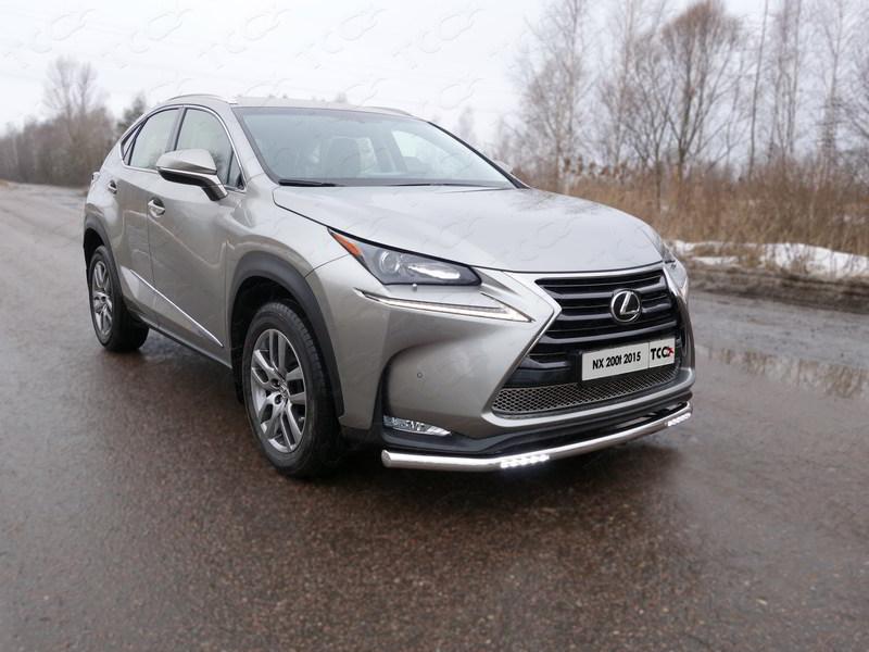 Решетка радиатора (треугольник) для автомобиля Lexus NX 200 2014-2017 (кроме F-Sport), TCC Тюнинг LEXNX20014-23