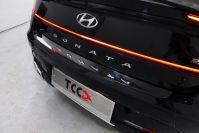 Накладка на задний бампер (лист зеркальный) для автомобиля Hyundai Sonata 2020- TCC Тюнинг арт. HYUNSON20-01