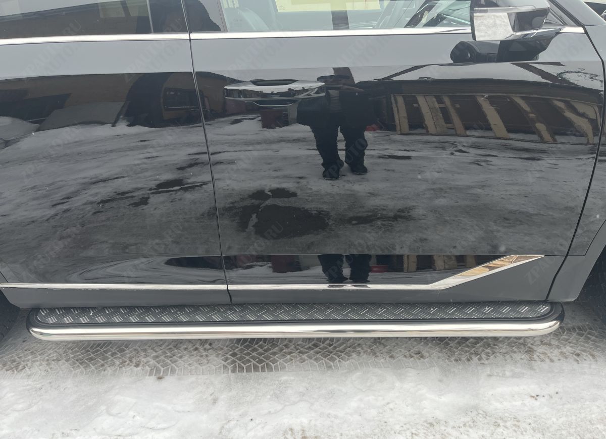 Пороги с накладным листом для автомобиля GAC GS8 2023 арт. GAC.GS8.23.41