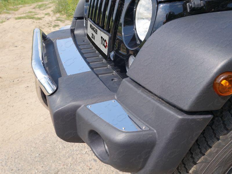 Накладки на передний бампер (зеркальные) (комплект 3 шт.) для автомобиля Jeep Wrangler 5D (3.6, JK) 2006-2018