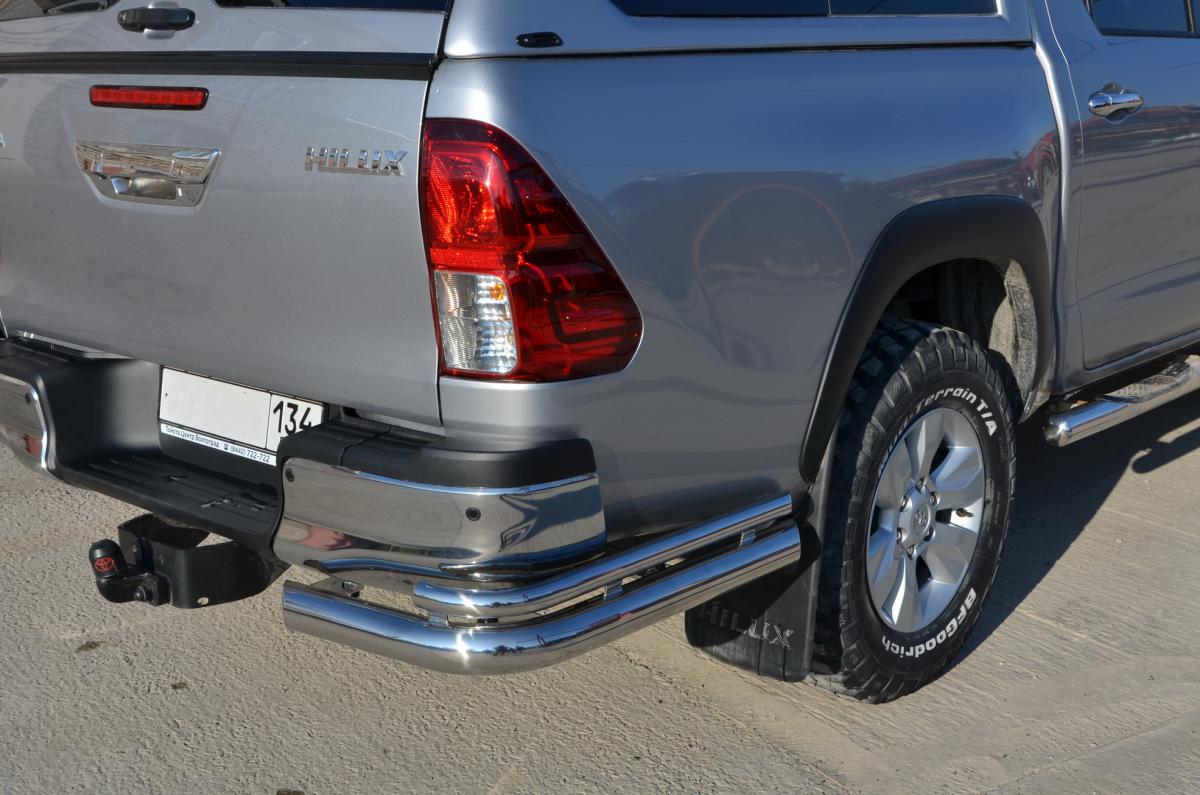 Защита заднего бампера угловая для автомобиля TOYOTA Hilux  2018, Россия THL.18.20