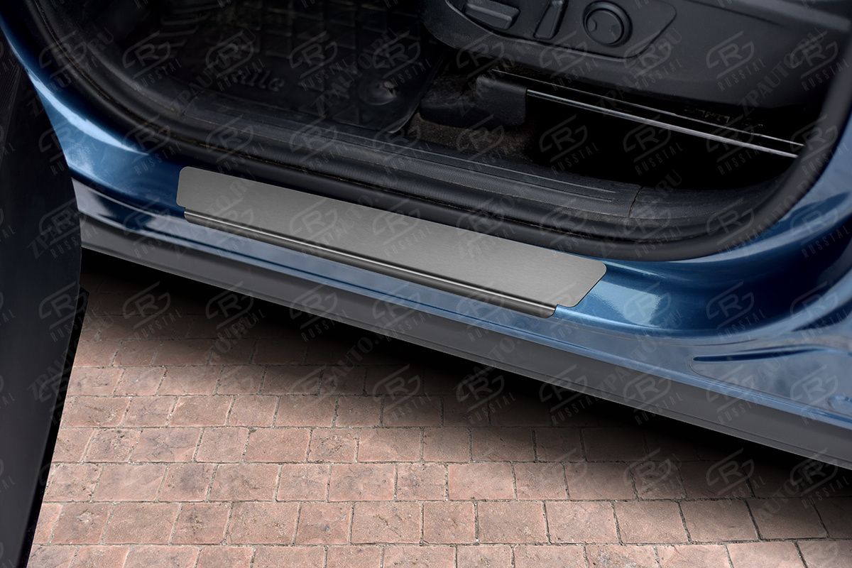 KIA SORENTO 2020- Накладки на пороги RUSSTAL (нерж., шлиф) KSOR20-02