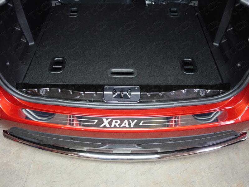 Накладка на задний бампер (лист зеркальный надпись XRAY) для автомобиля Lada XRAY 2016-