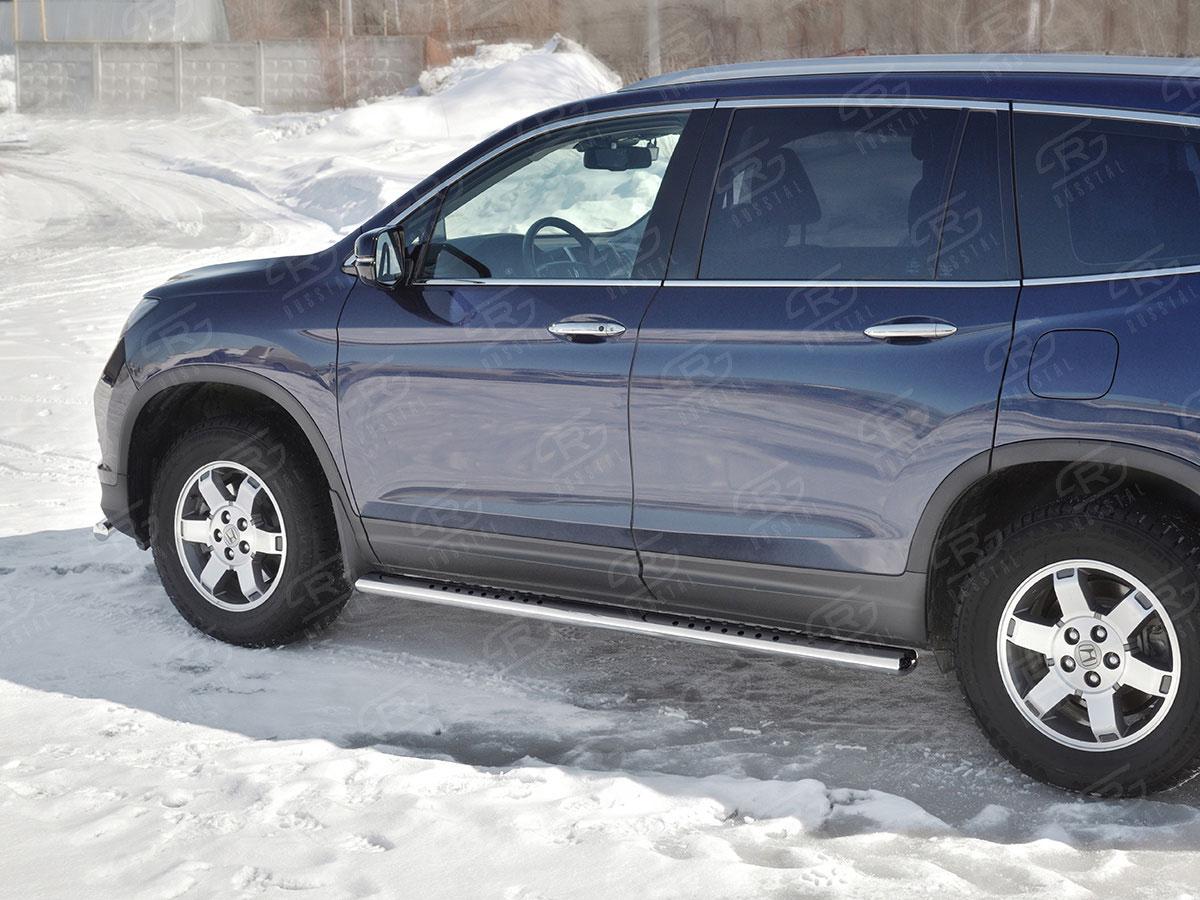 Пороги труба 120х60 овал с проступью на Honda Pilot III 2015, Slitkoff HPO-002924