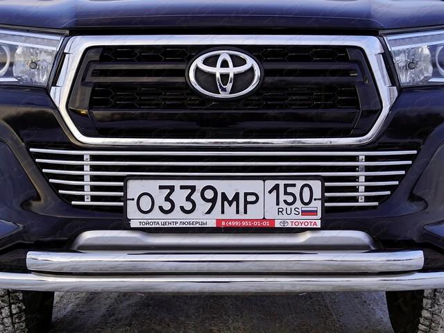 Решётка радиатора нижняя 12 мм для автомобиля Toyota Hilux Exclusive 2018- TCC Тюнинг арт. TOYHILUXEXC18-03