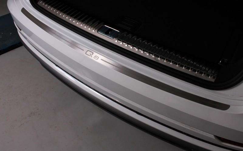 Накладка на задний бампер (лист шлифованный надпись Q8) для автомобиля Audi Q8 2019- TCC Тюнинг арт. AUDIQ819-06