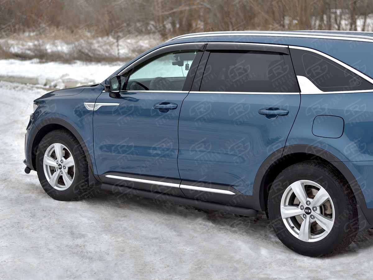 KIA SORENTO 2020- Пороги труба d57 секции (вариант 1) black KSORT-004018CH