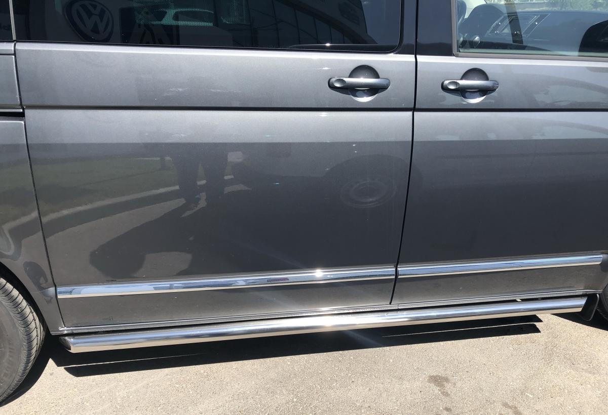Защита штатного порога труба для автомобиля VOLKSWAGEN T6.1 2020 арт. VWT.1.20.32
