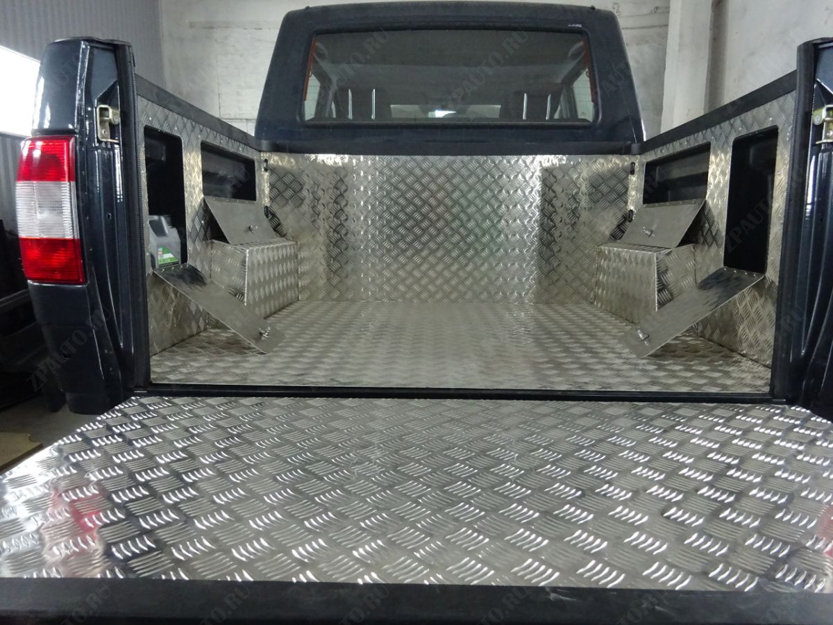 ABC.UAZ.BP.0001 ОБШИВКА ГРУЗОВОГО КУЗОВА С КАРМАНАМИ UAZ ПИКАП С 2010- , РИФЛ. АЛЮМ. 2ММ, НЕКРАШЕННЫЙ