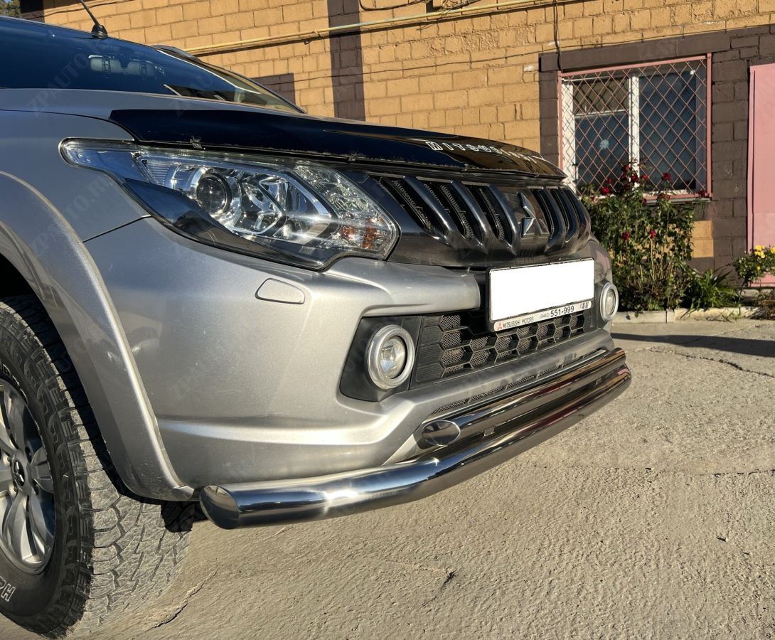 Защита переднего бампера для автомобиля Mitsubishi L200  2015 арт. MSL200.15.04