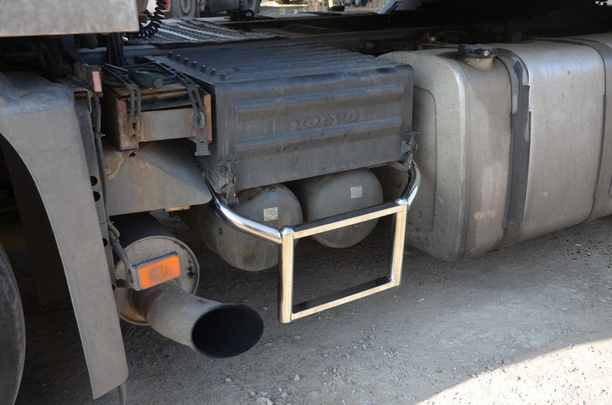 Лестница для автомобиля VOLVO Седельный Тягач FH 12 до 2000 года, Россия VT.00.5