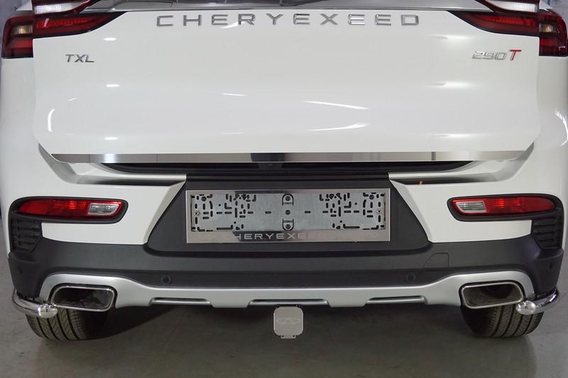 Накладка на заднюю дверь (лист зеркальный) для автомобиля Cheryexeed TXL 2020- TCC Тюнинг арт. CHEREXETXL20-09