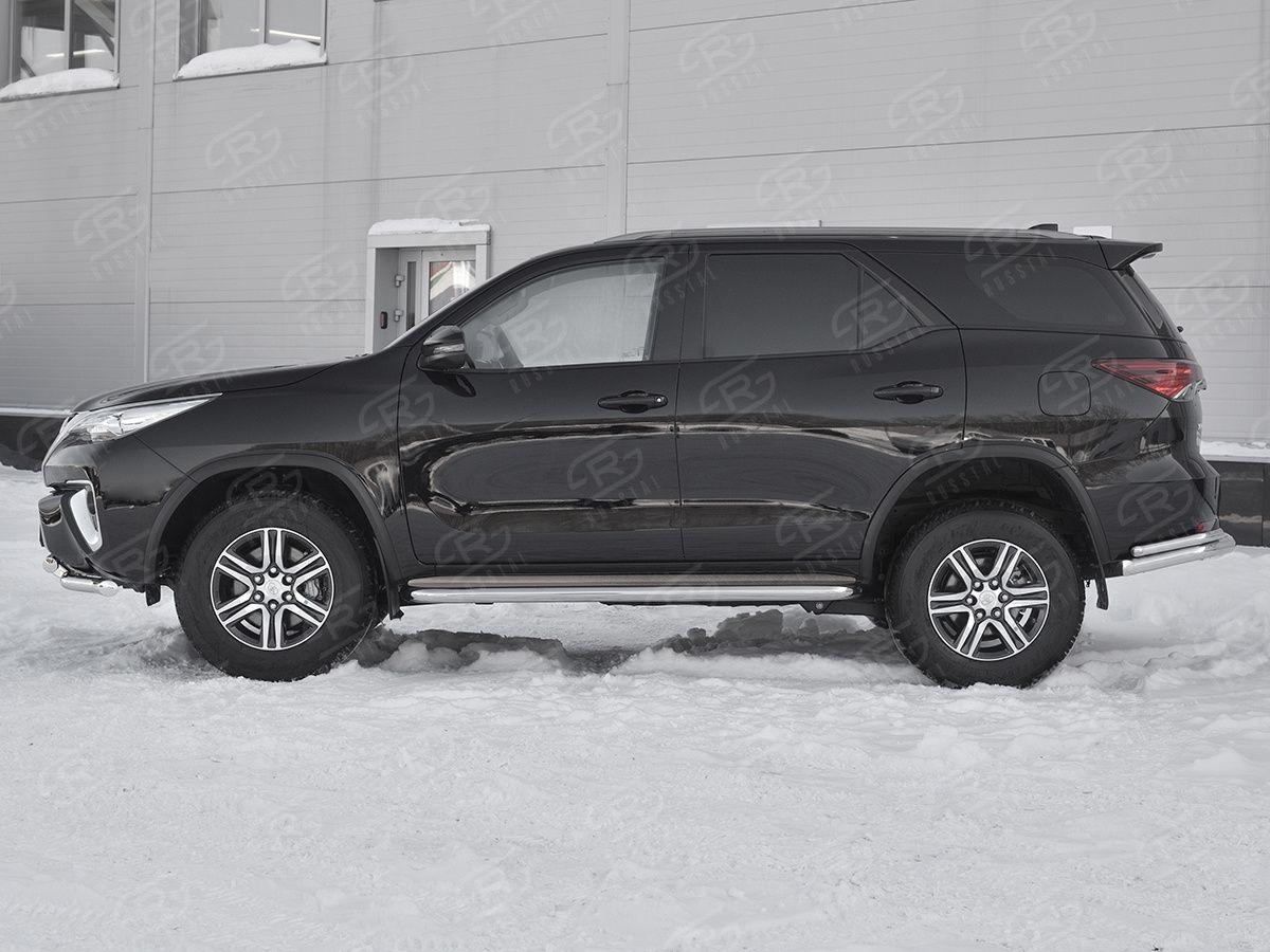 Пороги труба d57 с листом вариант 3 на Toyota Fortuner 2017, Slitkoff TFL-0028833