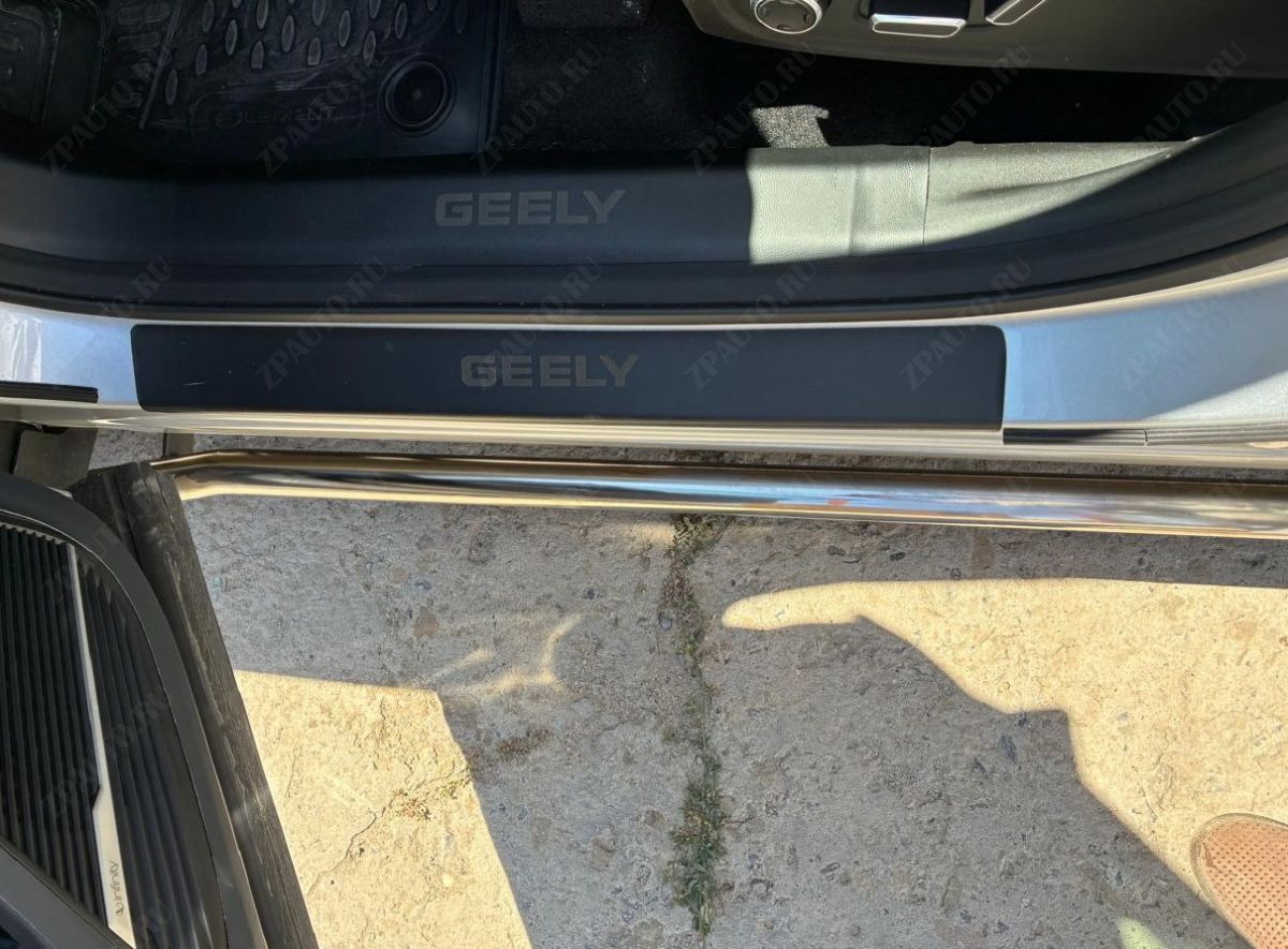 Защита  штатного порога для автомобиля GEELY Atlas 2023 арт. GA.23.32
