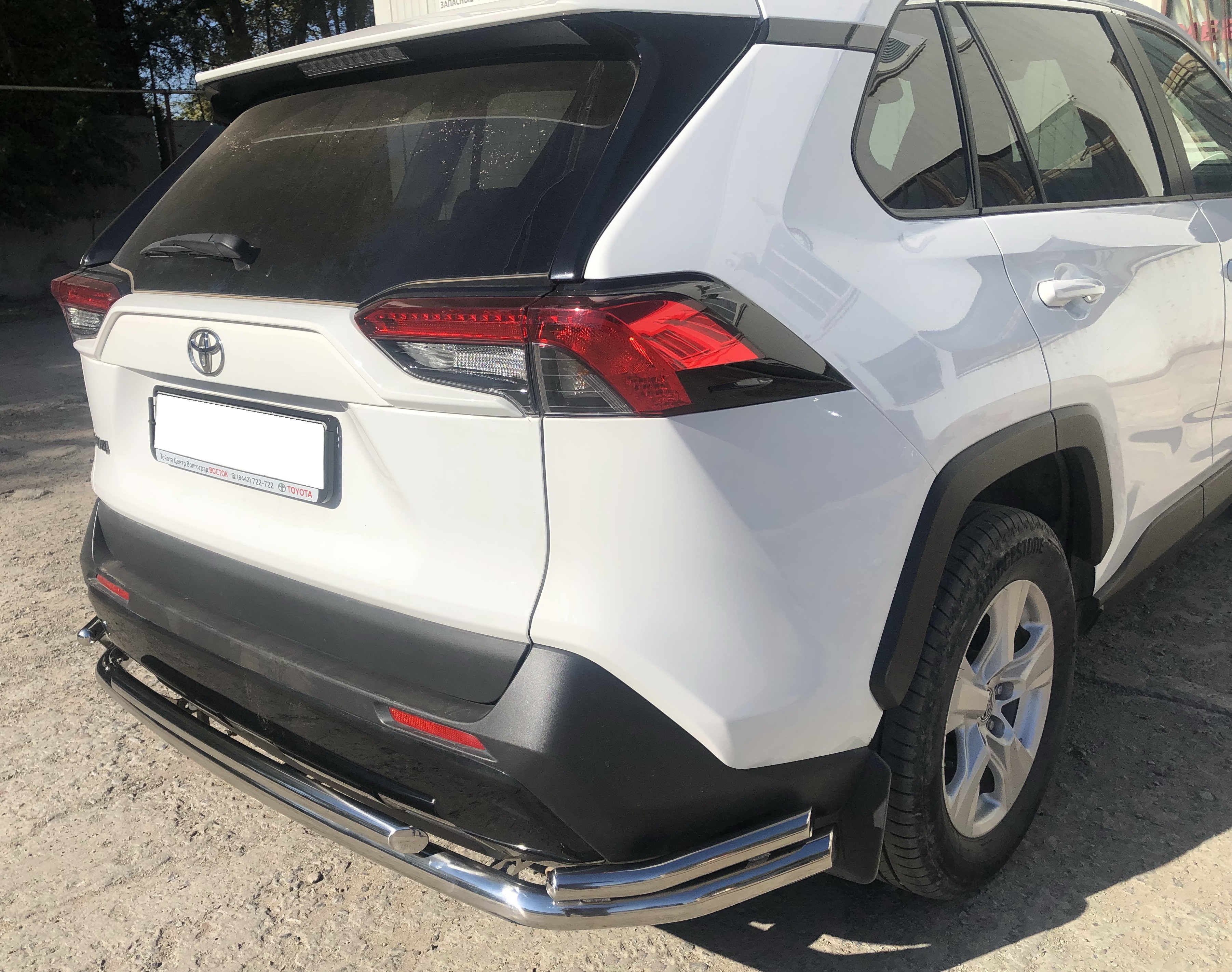 Защита заднего бампера угловая большая для автомобиля TOYOTA RAV4 2019 арт. TRAV.19.21-2