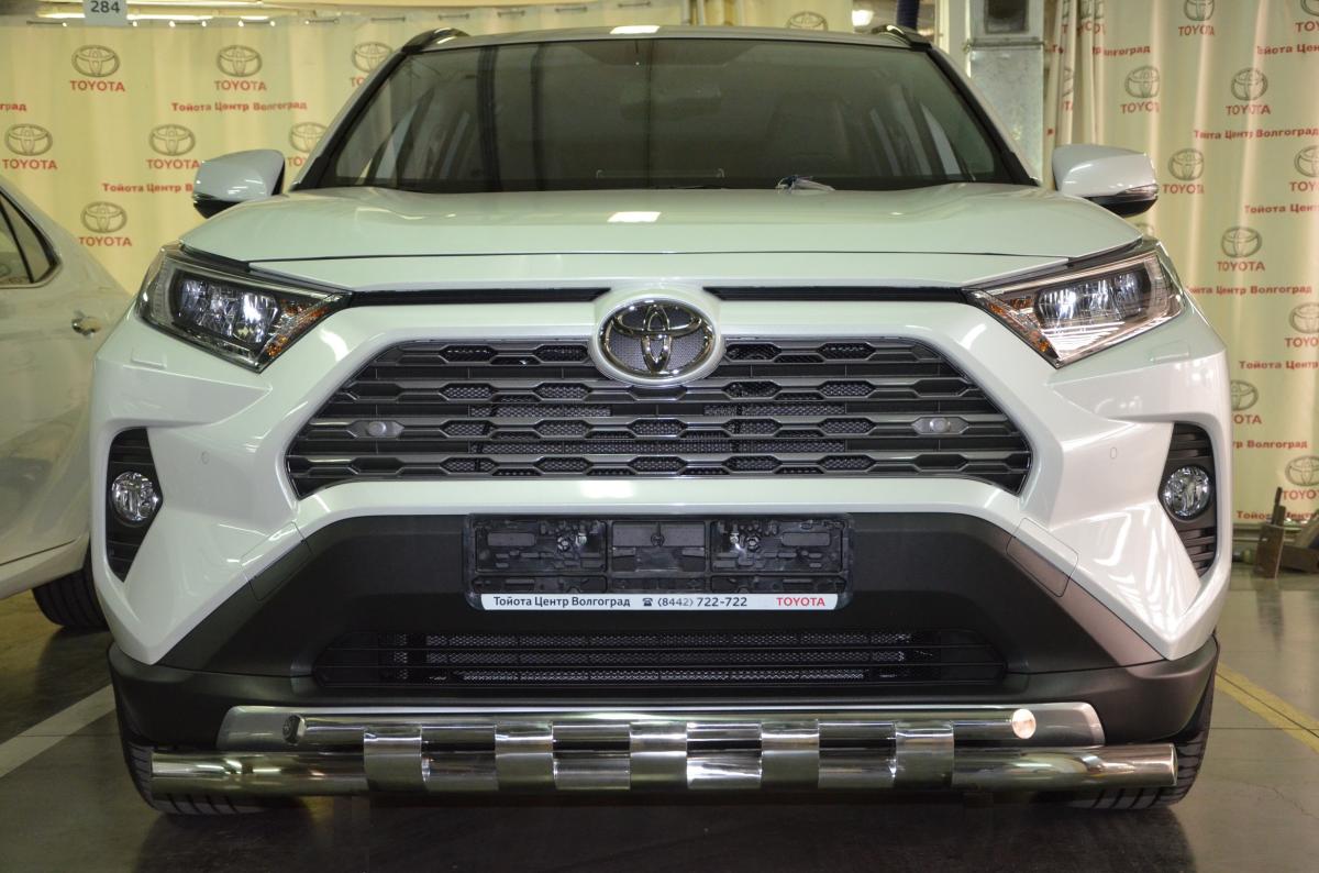 Защита переднего бампера двойная с перемычками для автомобиля TOYOTA RAV4 2019 арт. TRAV.19.75