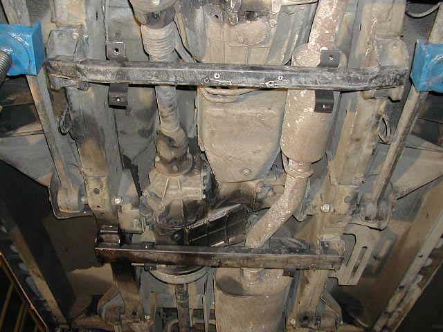 Защита КПП и РК для LAND  ROVER Discovery  1998 - 2004 , V-2,0; 3,9; 4,0;2,5TD, Sheriff, сталь 2,5 мм, арт. 04.0852