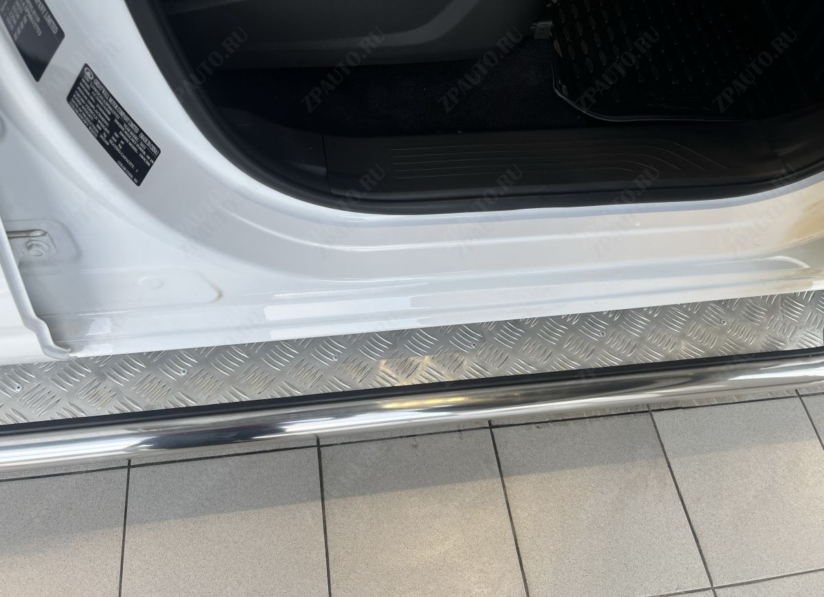 Пороги с накладным листом для автомобиля Great Wall Poer KingKong 2023 арт. GWPKK.23.41