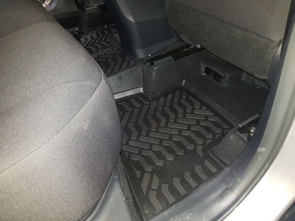 Ковры модельные (высокий борт) для Toyota CH-R (2016-) (3D с подпятником) , Элерон, арт. 61985