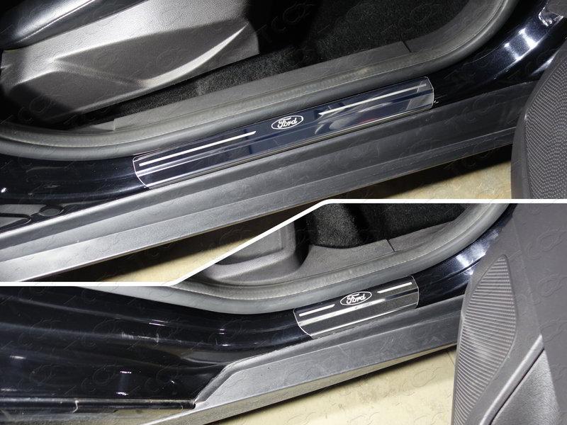 Накладки на пороги (лист зеркальный логотип Ford) 4шт для автомобиля Ford Focus 3 2011-