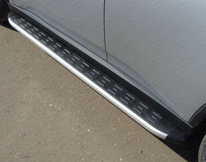 Пороги алюминиевые с пластиковой накладкой (1920 из 2-х мест) для автомобиля Volkswagen Amarok 2010-2016, TCC Тюнинг VWAMAR10-10AL