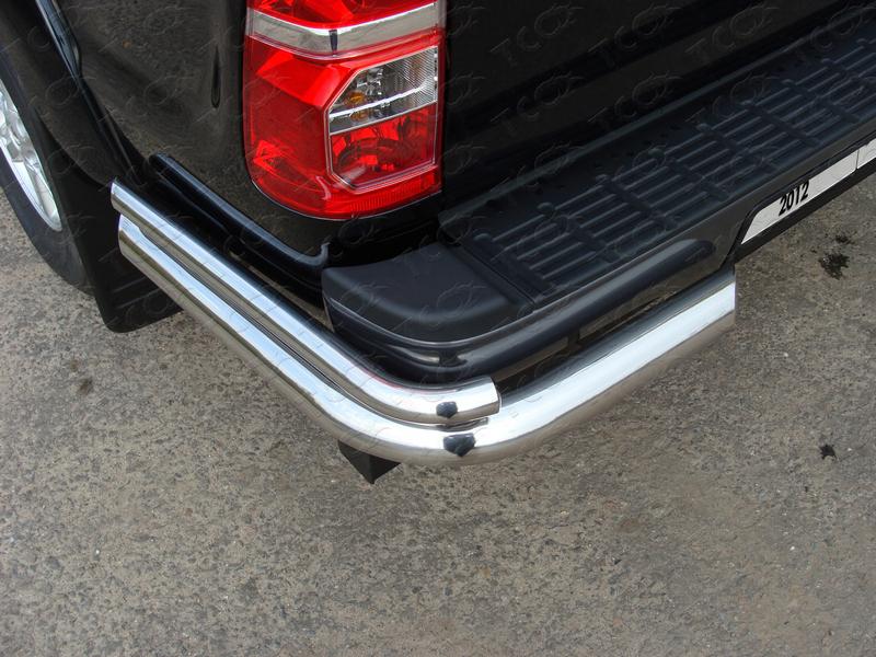 Защита задняя (уголки) 76,1/42,4 мм для автомобиля Toyota Hilux 2011-2015, TCC Тюнинг TOYHILUX12-03