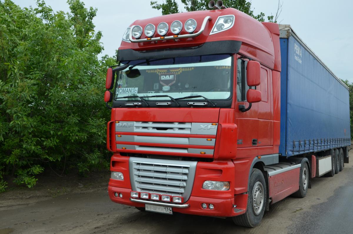 Люстра верхняя для автомобиля DAF 105, арт. DAF105-1, Россия