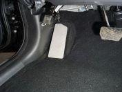 Накладка площадки левой ноги (лист алюминий 4 мм) для автомобиля Mitsubishi L200 2019- TCC Тюнинг арт. MITL20019-01