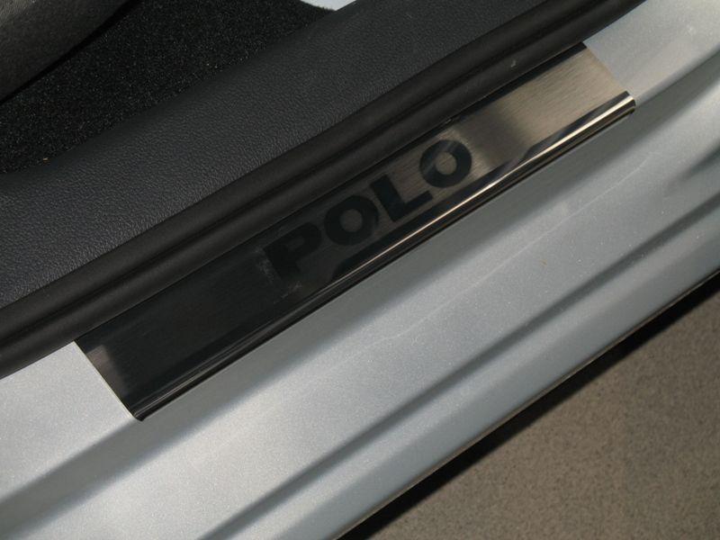 Накладки на внутренние пороги с логотипом на металл для Volkswagen Polo 4D 2010, Союз-96 VWPL.31.3159