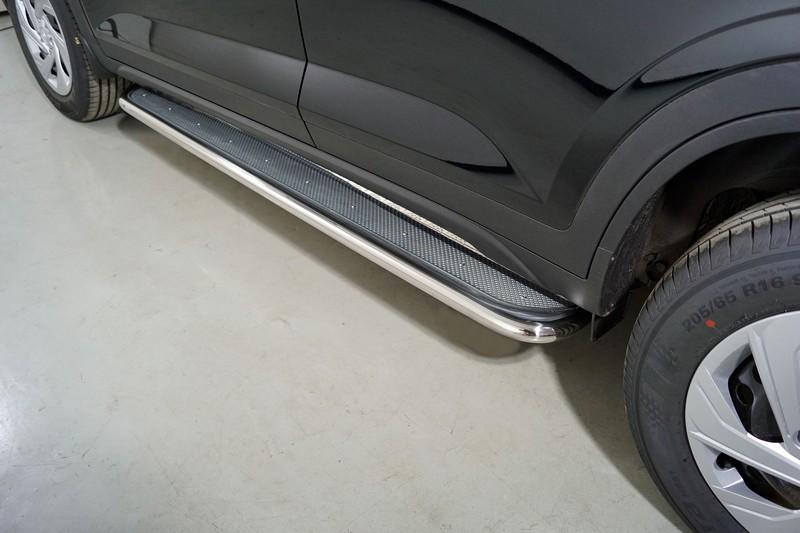 Пороги с площадкой (нерж. лист) 42,4 мм для автомобиля Hyundai Creta 2021- арт. HYUNCRE21-19