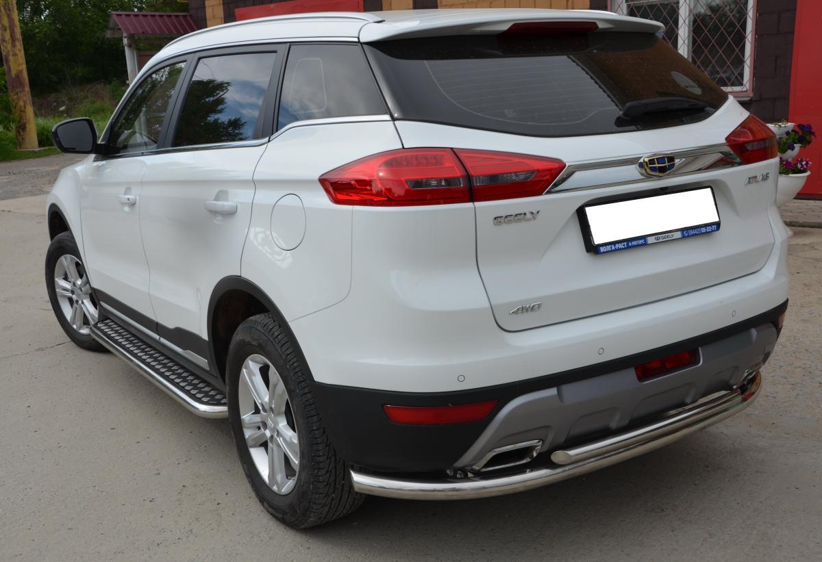 Пороги с накладным листом для автомобиля Geely Atlas 2018 арт. GA.18.41