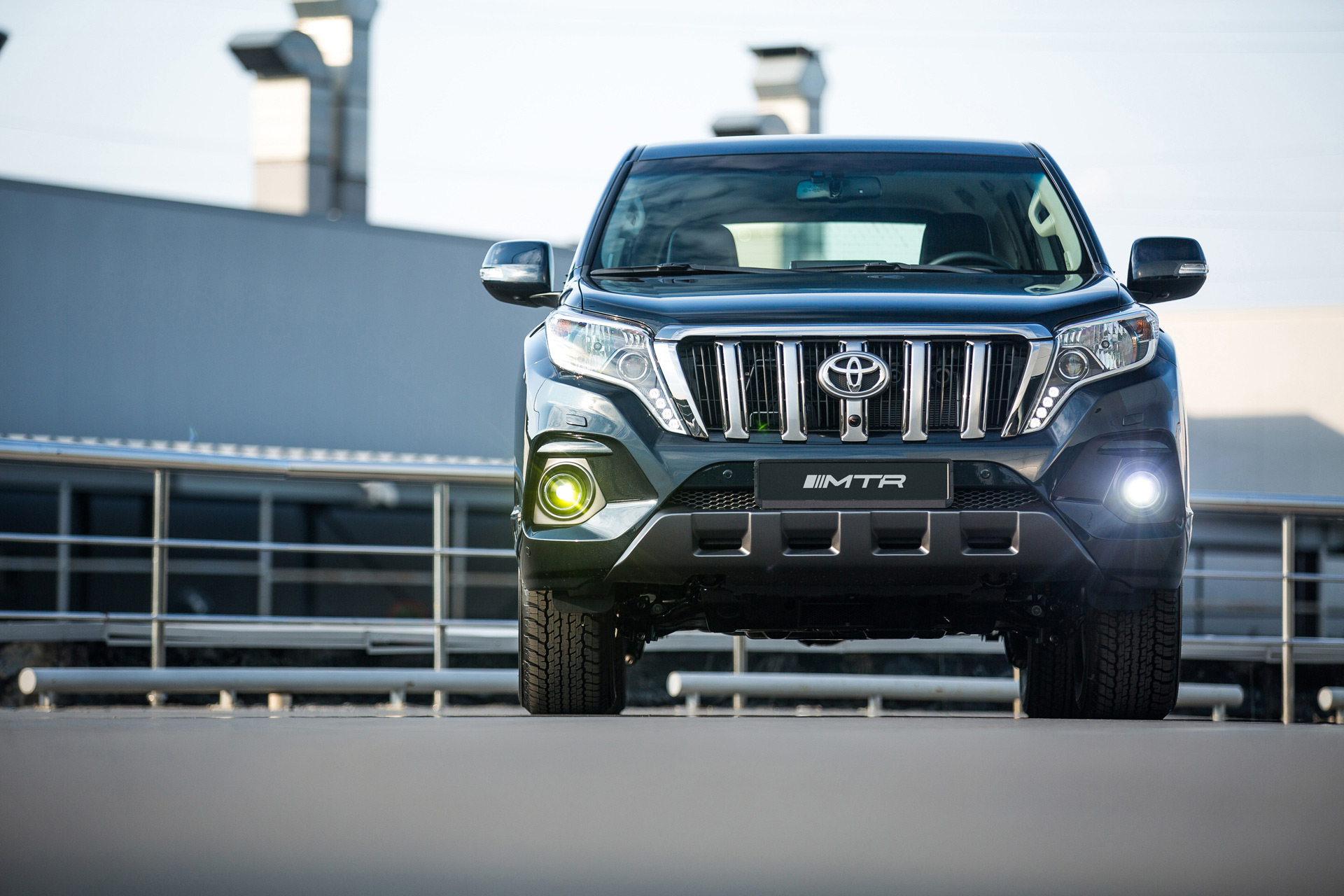 Облицовка переднего бампера в сборе для Toyota Land Cruiser Prado 2013-2017, MTR, арт. MTR-J150-140081