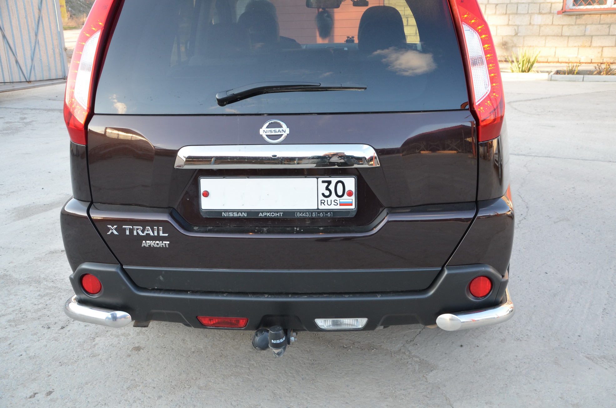 nissan x-trail 2010 черный