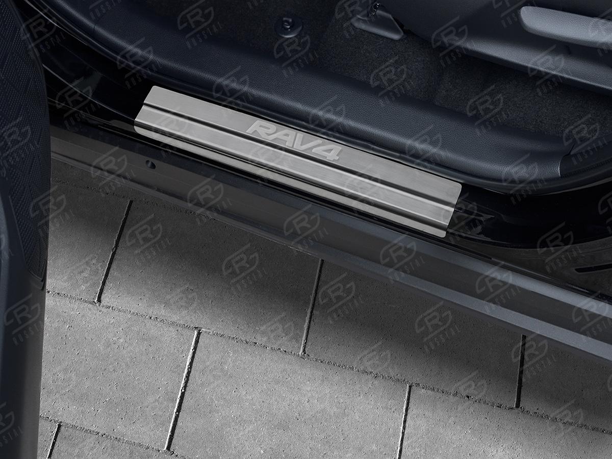 TOYOTA RAV4 2019- Накладки на пороги RUSSTAL (нерж., шлиф., надпись)  TR4Z19-03, Slitkoff