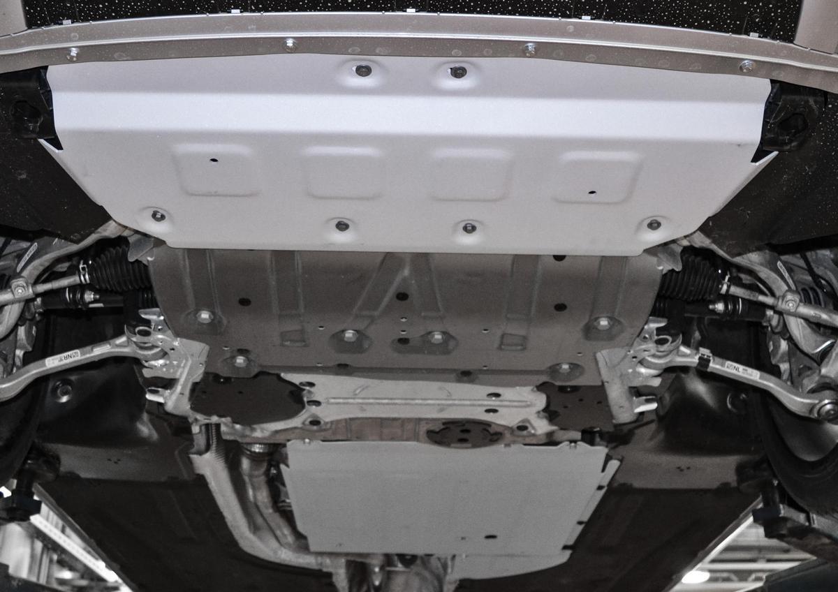 Защита радиатора и КПП Rival для BMW 3 серия VII 4WD 2018-н.в., штампованная, алюминий 3 мм, с крепежом, 3 части, K333.0536.1