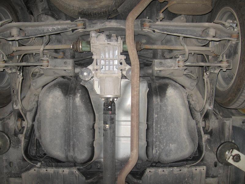 Защита топл. бака для MITSUBISHI Outlander  2013 -, V-2,0, 2,4 CVT 4wd; , Sheriff, сталь 2,0 мм, арт. 14.3776