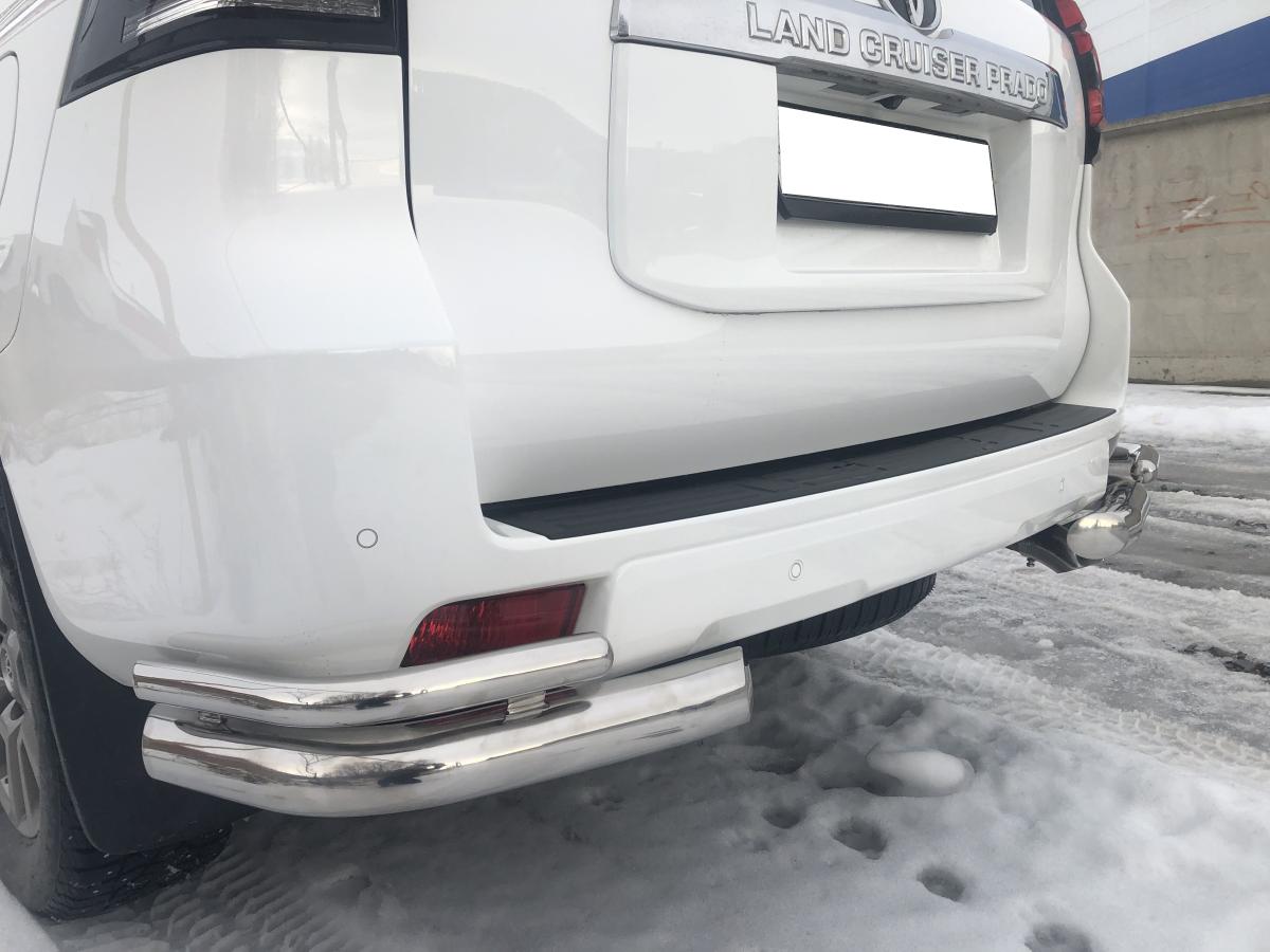 Защита заднего бампера угловая двойная для автомобиля Toyota Land Cruiser Prado 150    2017 арт. TLCP150.17.20