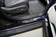 Накладки на пороги передние (лист зеркальный) 2 шт для автомобиля Kia Carnival (2WD) 2.2D 2021- TCC Тюнинг арт. KIACAR21-01