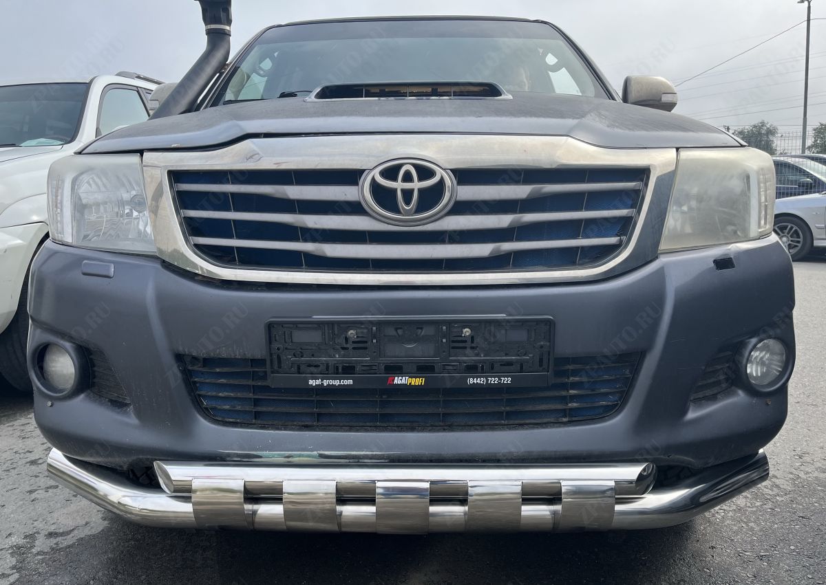 Защита переднего бампера с перемычками для автомобиля TOYOTA Hilux  2011 арт. THL.11.75