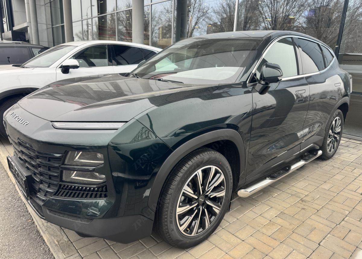 Пороги труба с проступью для автомобиля JETOUR Dashing 2022 арт. JET.DS.22.93