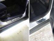 Накладки на пороги (лист зеркальный надпись Vitara) для автомобиля Suzuki Vitara 2015-