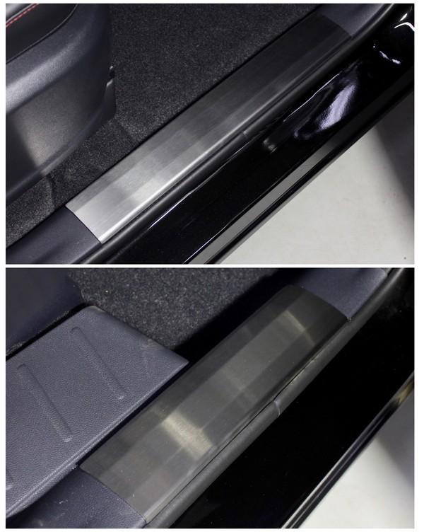Накладки на пластиковые пороги (лист шлифованный) 4шт для автомобиля Changan CS75 FL 2020 арт. CHANCS7520-06