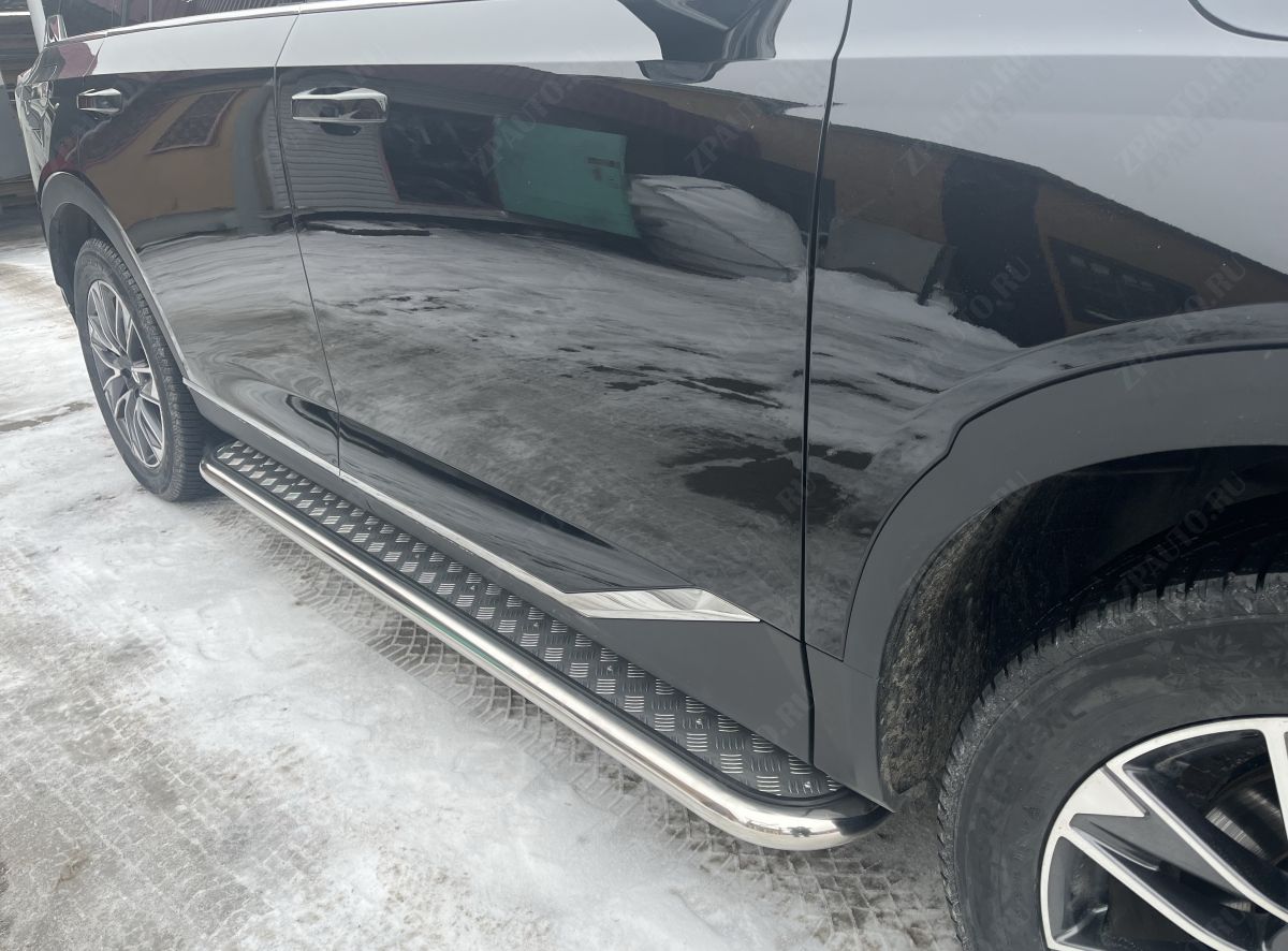 Пороги с накладным листом для автомобиля GAC GS8 2023 арт. GAC.GS8.23.41