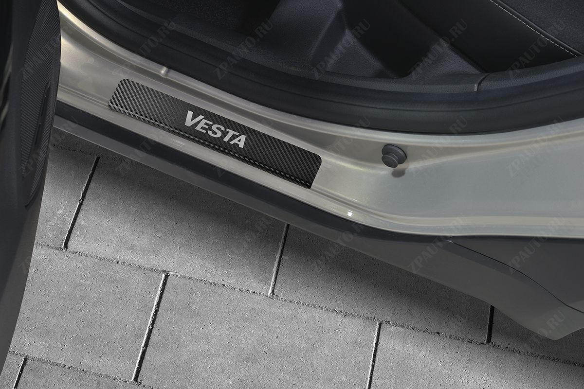 LADA VESTA SW CROSS 2015- Накладки на пороги RUSSTAL (нерж., карбон, надпись) LDVSSW17-06